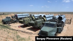 Пускові установки ЗРК С-300