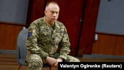 Олександр Сирський назвав головною метою переходу на нову організаційну структуру підвищення ефективності дій армії та зменшення навантаження на органи військового управління
