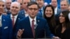Майк Джонсон активно підтримував президента США Дональда Трампа під час процедури імпічменту