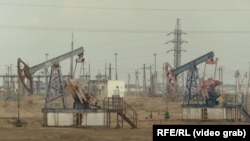Казахстан экспортирует в США в основном нефть и металлы