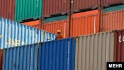 برخی ممنوعیت‌های صادراتی در کنار افزایش نرخ ارز از عوامل ناترازی تجاری ایران است
