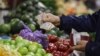Cheltuielile gospodăriiilor pe produsele alimentare reprezintă 1.000 de lei lunar, potrivit INS.
