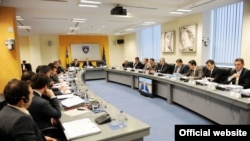 Sastanak Vlade Kosova, arhivski snimak