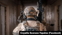 Усіх чотирьох затримали на території Донецької та Луганської областей
