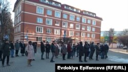 Пачатак антываеннага пратэсту ў Менску 27 лютага 2022 году