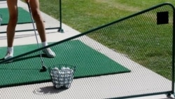Aşgabatda ‘maliýe kynçylyklarynyň’ fonunda, golf-kluby açyldy