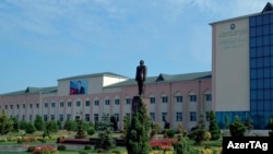 Ադրբեջան - Շիրվանում ավելի վաղ բացված ռազմական գործարանը, արխիվ
