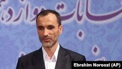 حمید بقایی معاون وقت محمود احمدی‌نژاد، رئیس جمهور پیشین ایران