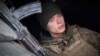 <strong>&laquo;Анархіст&raquo;</strong><br />
<br />
Його Радіо Свобода зустріло на передових позиціях під Маріуполем. Він матрос морської піхоти.&nbsp;<br />
<br />
Про те, як і де готують таких офіцерів, як він, можна почитати <a href="/a/29465604.html" target="_blank">тут</a>.&nbsp;