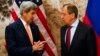 АКШ мамлекеттик катчысы Жон Керри менен Орусиянын тышкы иштер министри Сергей Лавров. 