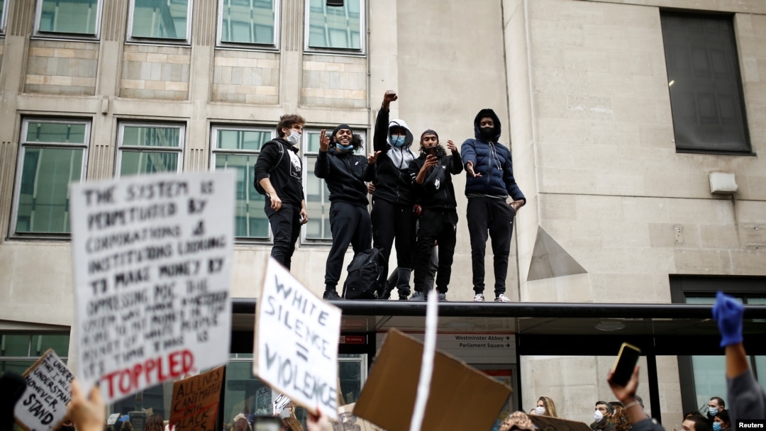 Protestul „Black Lives Matter” din fața Ministerului de Interne 