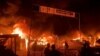 Incendiile au făcut ravagii după un atac israelian asupra unei zone din Rafah. 