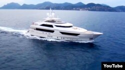 Яхта модели 46Steel постройки итальянской верфи Sanlorenzo