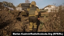 Український військовий поблизу Богданівки, 26 вересня 2019 року
