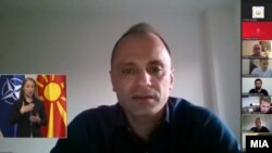 Прес-конференција на министерот за здравство Венко Филипче од домашна изолација