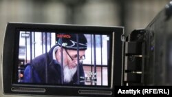 Правозащитник Азимжан Аскаров на заседании суда в Бишкеке. 10 января 2017 года.