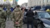 «Аню, треба вибиратися звідси» – фанати Тимошенко на Луганщині