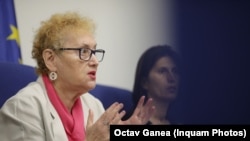 Avocatul Poporului, Renate Weber, a strâns mai multe cereri pentru a sesiza Curtea Constituțională în legătură cu unele ordonanțe de urgență, din lotul celor 25 adoptate de Guvernul Orban înainte de a fi demis.