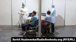 До листа очікування вакцинації наразі записалися 772 102 людей
