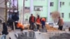 Рабочие на строительной площадке. Иллюстративное фото.