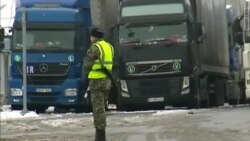 Грузовики с турецкими товарами не пускают в Россию