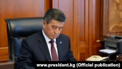 Президент Сооронбай Жээнбеков.