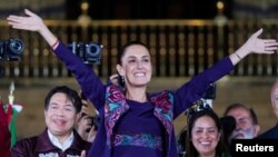 Claudia Sheinbaum a devenit prima președintă a Mexicului în istoria de 200 de ani a țării.
