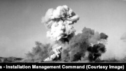 Конфликтот во Корејската војна траеше три години и заврши во 1953 година со примирје, а не со мировен договор.