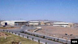 نمایی از تاسیسات هسته‌ای نطنز
