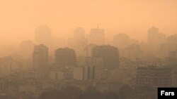 دستگاه های مختلف دولتی گزارش‌های متفاوتی در مورد کیفیت بنزین توزیعی در تهران داشته‌اند.