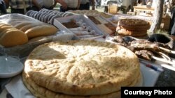Осетинская национальная кухня сформировалась под влиянием кочевого образа жизни предков – скифов, сарматов и алан