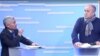 Бектур Зулпуев, Кыргызстандын Президентинин Аппаратынын башчысынын орун басары (солдо), жана Өмүрбек Текебаев, Жогорку Кеңештеги “Ата Мекен” фракциясынын жетекчиси, “Азаттык Медианын” студиясындагы талкуу маалында. 2020-жылдын 18-ноябры.